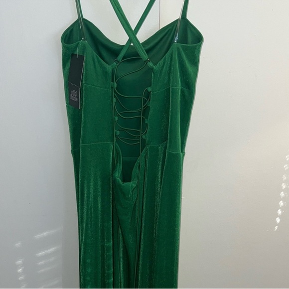 Womens size XL dress with slits and tie back NWT - Picture 9 of 9